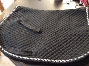 Tapis de saut et polos assorti