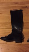 Plusieurs bottes a vendre