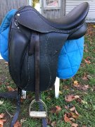 Selle de dressage Mondega 17 ´´