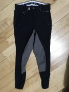 Vêtements classiques à vendre