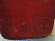 SACOCHE MOTIF : DESIGN SELLE de CHEVAL  ( CUIR ) 