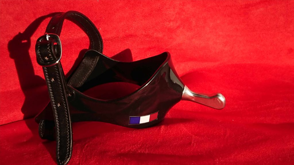 EPERON DE COULEUR - eperon noir