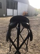 Selle dressage 17,5 po à vendre