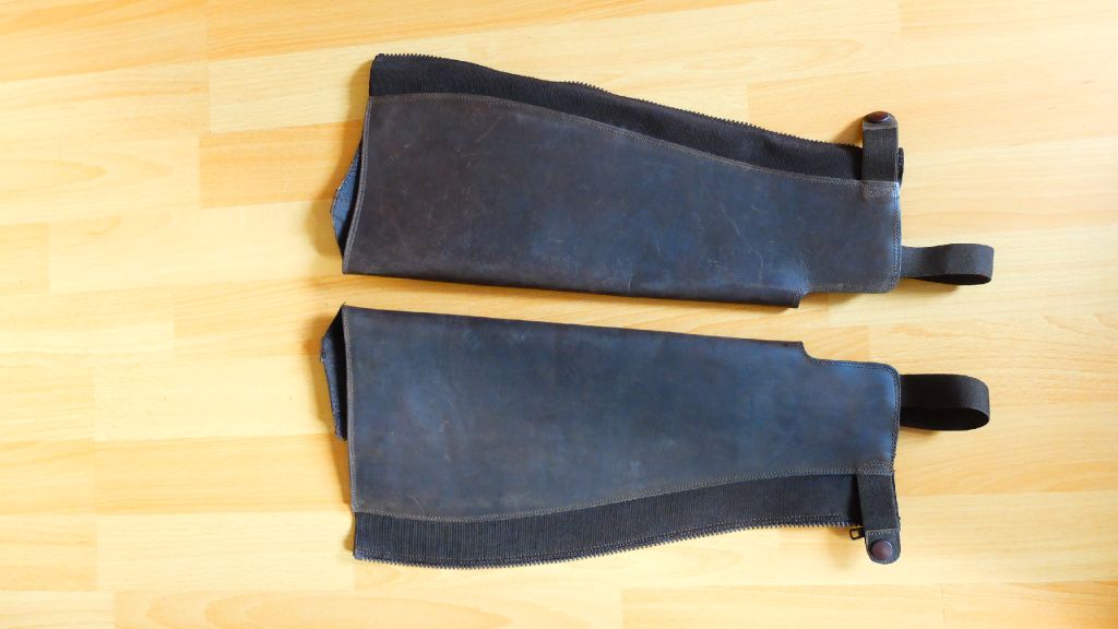 Mini-chaps ou mini-jambière