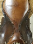 Selle tout usage à vendre
