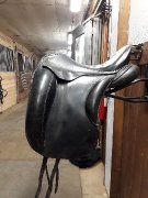 Selle de dressage Schleese 17po St basile Le Grand