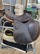 Selle ajustable