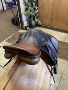 Selle Pessoa édition spéciale impeccable grandeur 16