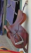 Saddle T Bar Dyon