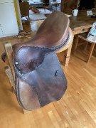 Selle Collegiale 17" M + équipement