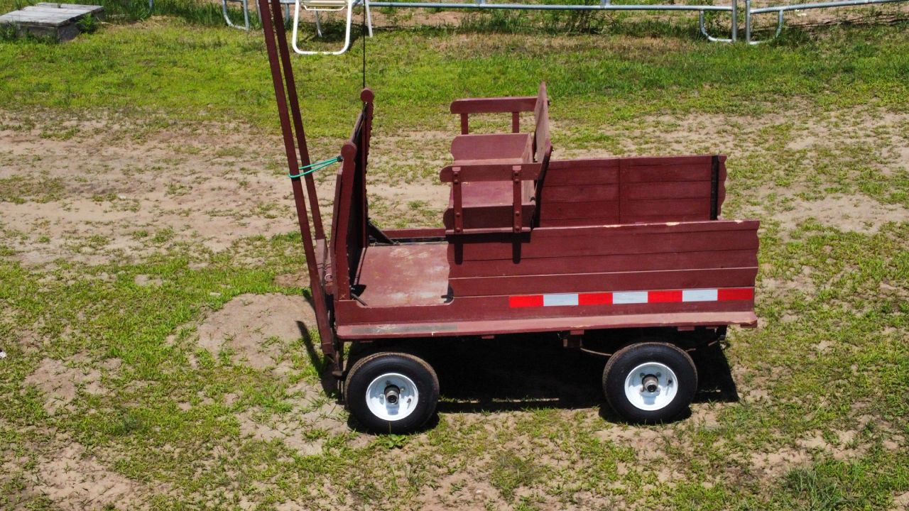 Wagonnette poney Hybride