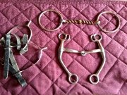 Beaucoup de matériel équestre à vendre!