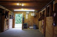 Chez moi c '&eacute;tait un ancien fumoir &agrave; tabac... qui a &eacute;t&eacute; transform&eacute; en &eacute;curie   C'est tout fait &agrave; la main, tr&egrave;s rustique.