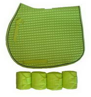 Moi J'adore cette couleur l&agrave; ;)un genr de vert lime-olive
