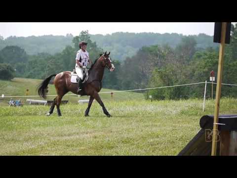 Surefire Horse Trials, 26 juin 2010, Virginie (USA).  Le cross de niveau Intermédiaire