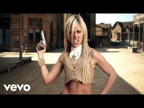Amateurs de country, voici Laura Bell Bundy, trop l'fun son vidéoclip!