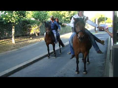 Mc Drive a cheval xD