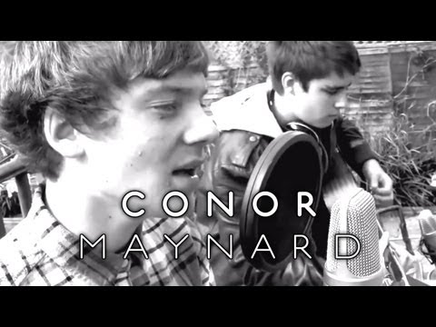 Un artiste que j'ai toujours admiré. Conor Maynard. Sa voix me fait capoter. J'ai envoyé ses remakes a des radios et...